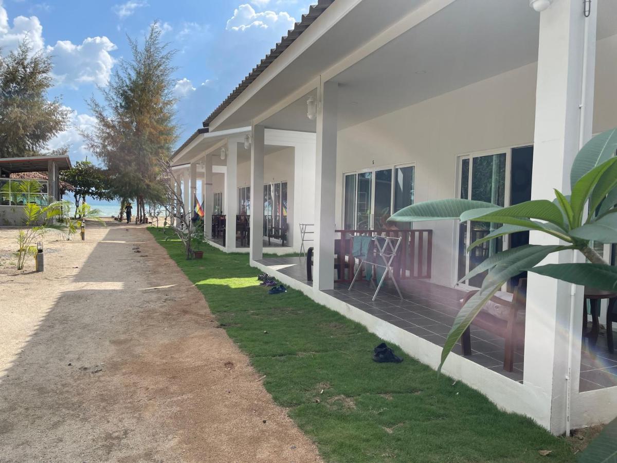 All At Sea Beach Resort Baan Tai Exterior photo